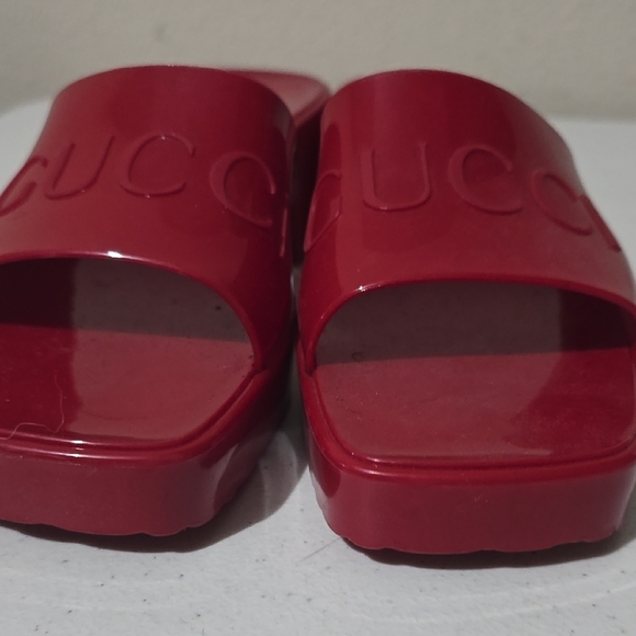 Gucci Red Women's Slide Sandals - Picture 12 of 13